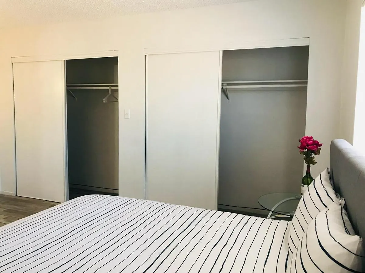 Casa de Férias Super Comfortable And Beautiful 3 Bedrooms, 2 Baths House Renting Las Vegas
