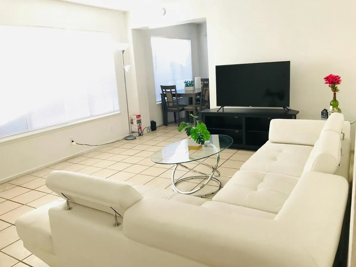 Super Comfortable And Beautiful 3 Bedrooms, 2 Baths House Renting Las Vegas 0*,