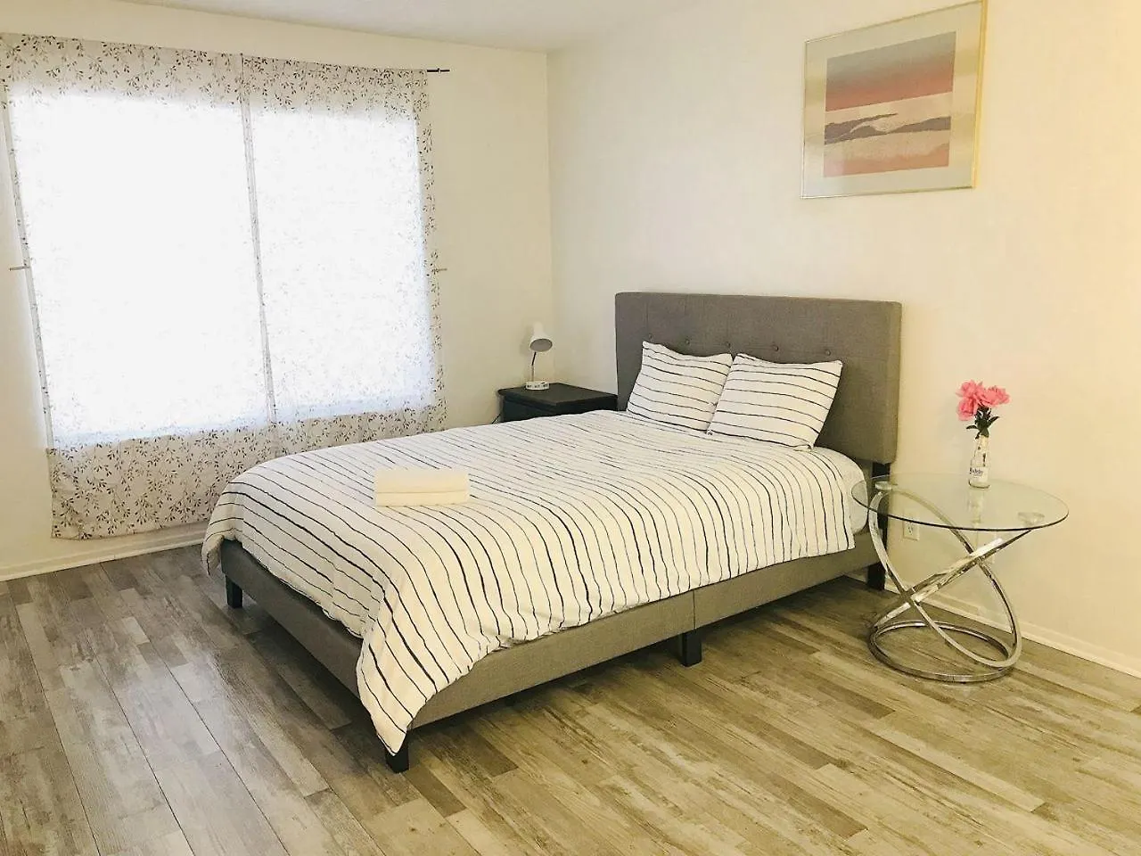 Casa de Férias Super Comfortable And Beautiful 3 Bedrooms, 2 Baths House Renting Las Vegas Estados Unidos da América